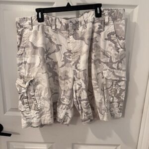 Foundry Cargo Shorts Mens 48 Comfort Stretch Waistband Gray Camouflage Supply Co
